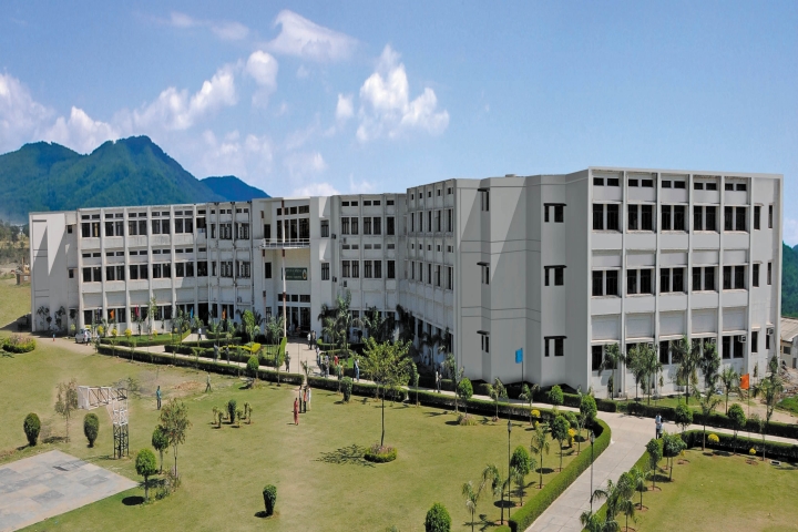 https://cache.careers360.mobi/media/colleges/social-media/media-gallery/10/2018/9/27/Campus View of Baddi University of Emerging Sciences and Technology Baddi_Campus-View.jpg